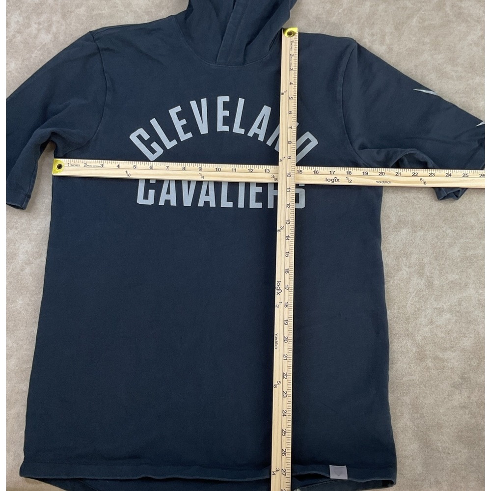 Nike Cleveland Cavaliers NBA Hoodie Black Basketball Short Sleeve Men‎ Sz M - Picture 3 of 9